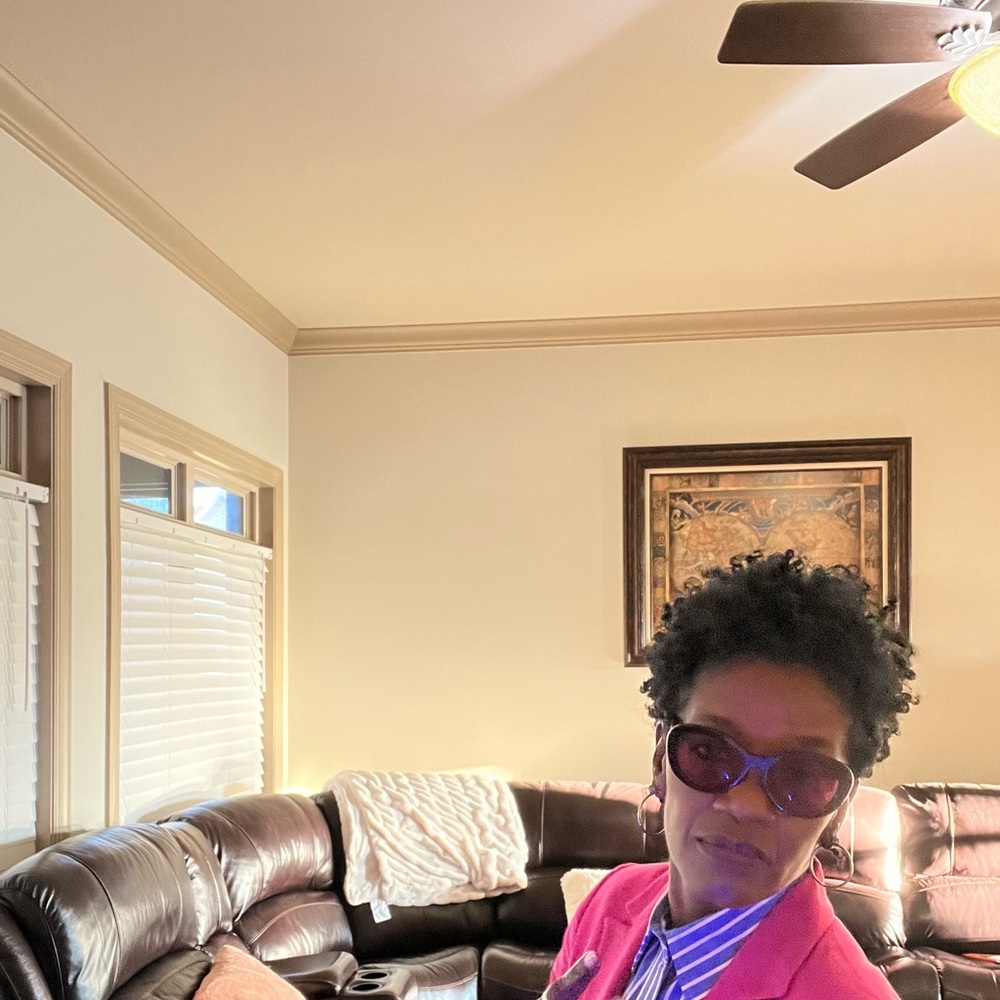Meet your Posher, Marva